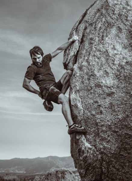 Jacob chulking up at the Buttermilks. Bishop, CA | G-Project Gear