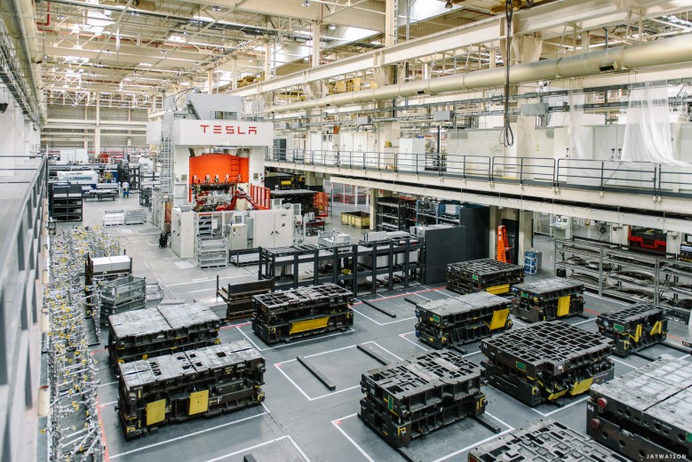 Model X assembly at the Tesla factory in Fremont, CA | Lufthansa Magazine