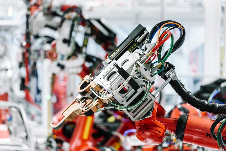Robots on the Model X assembly. Tesla factory in Fremont, CA | Lufthansa Magazine