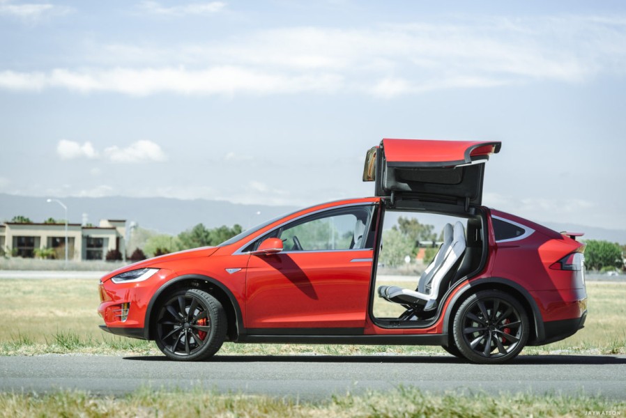 Tesla Model X with doors up, Fremont, CA | Lufthansa Magazine
