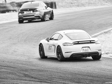 Porsche 728 Cayman S in Turn 2. Sonoma Raceway | Apex Wheels